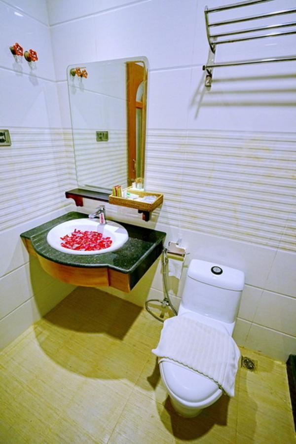 Hotel Boss - Mandalay Esterno foto