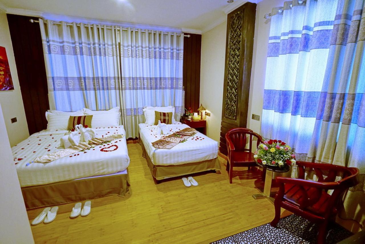 Hotel Boss - Mandalay Esterno foto