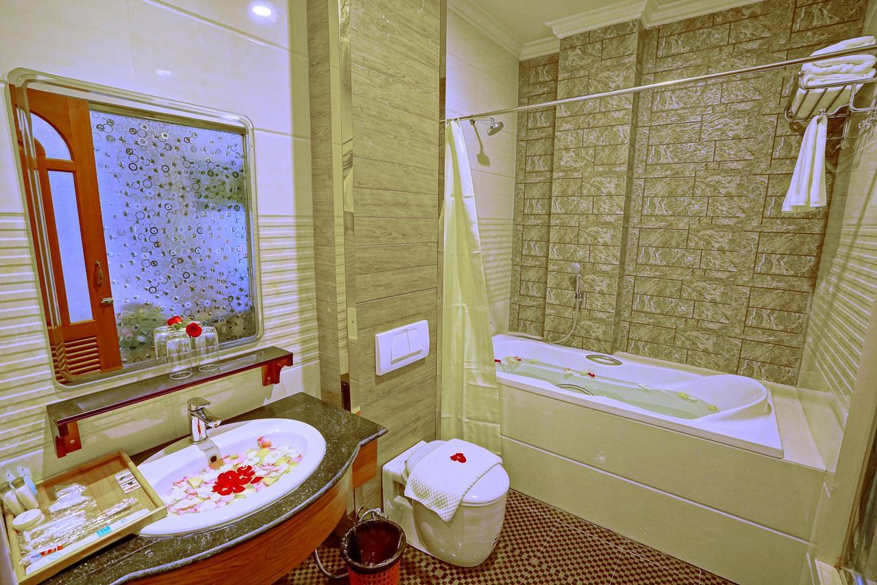 Hotel Boss - Mandalay Esterno foto