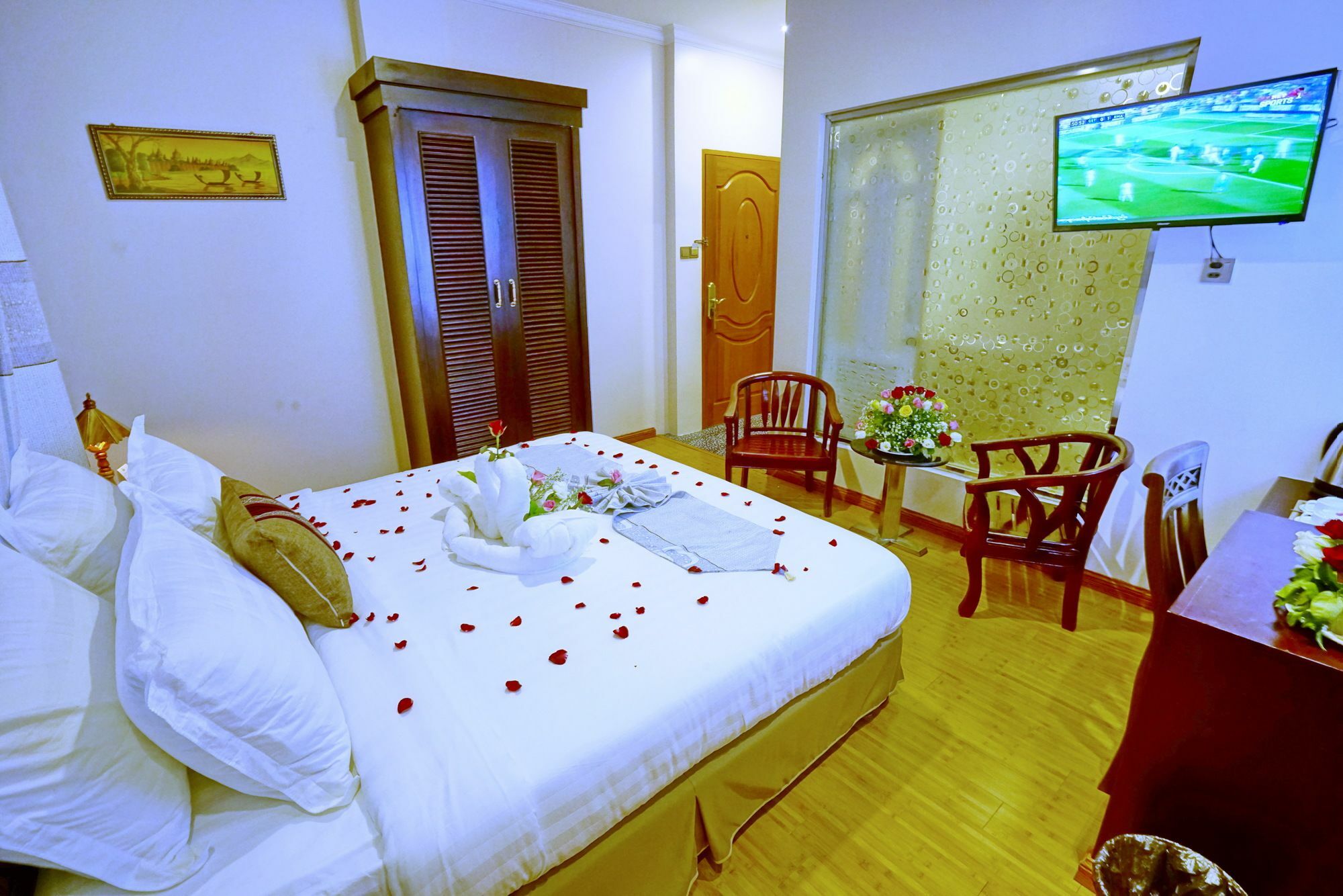Hotel Boss - Mandalay Esterno foto